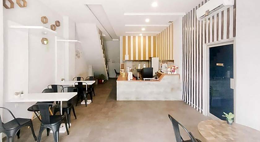 RedDoorz @ Capsule Inn Teuku Umar