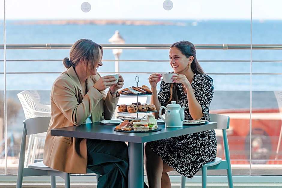 Seaview Hotel - Adults Only 16 Plus