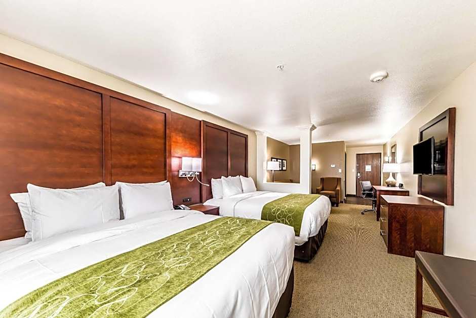 Comfort Suites Grand Prairie - Arlington North