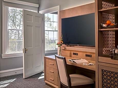 Premier Suite