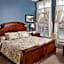 Colonial Inn