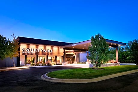 Courtyard Chicago Highland Park/Northbrook