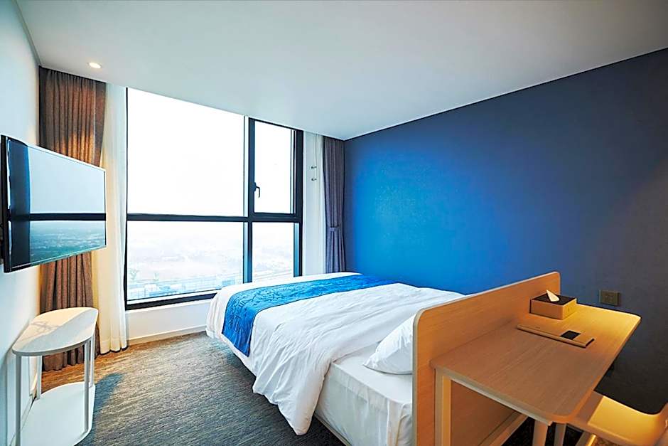 Jeju Pureun Hotel