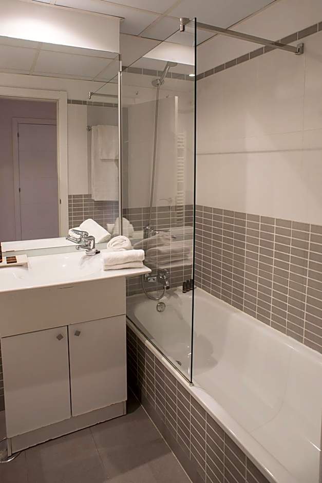 TGH Gran Vía Apartments