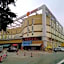 Home Inn (Guangzhou Tianpingjia Metro Station)
