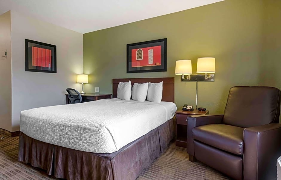 Extended Stay America Suites - Orlando - Lake Mary - 1036 Greenwood Blvd