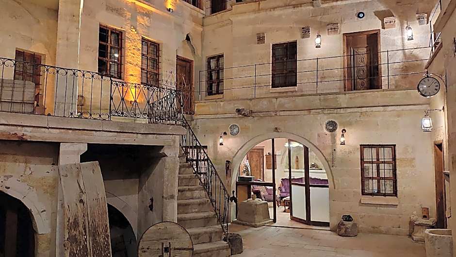 Cappadocia Eagle Cave Inn