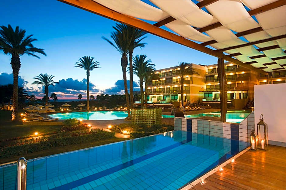 Constantinou Bros Asimina Suites Hotel