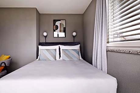 Medium Studio with Kitchenette and Balcony