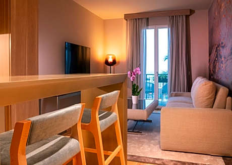 Suite with Balcony