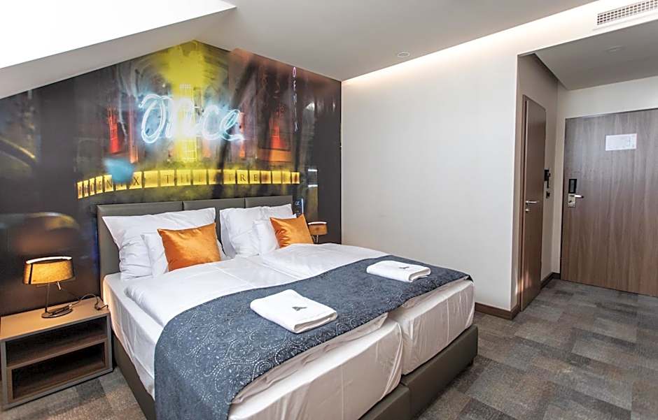 Artis Boutique Hotel