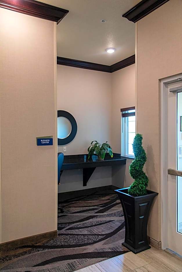 Cobblestone Inn & Suites - Springfield