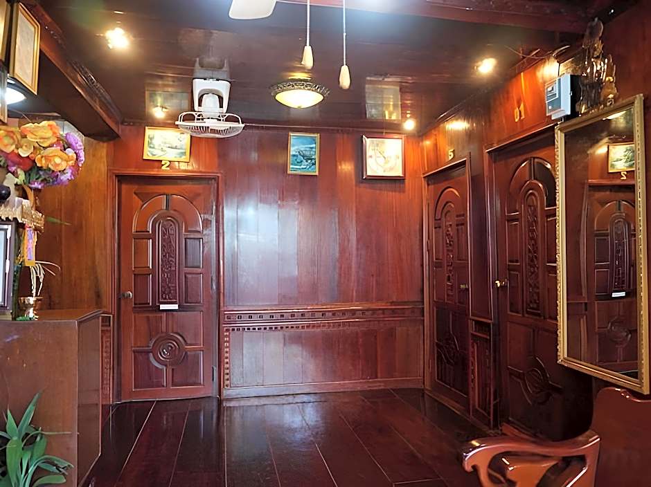 Soutikone1 Guesthouse