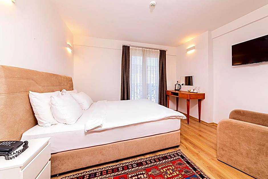 Photo 1 of 5 of Superior 1 Double Bed or 2 Beds