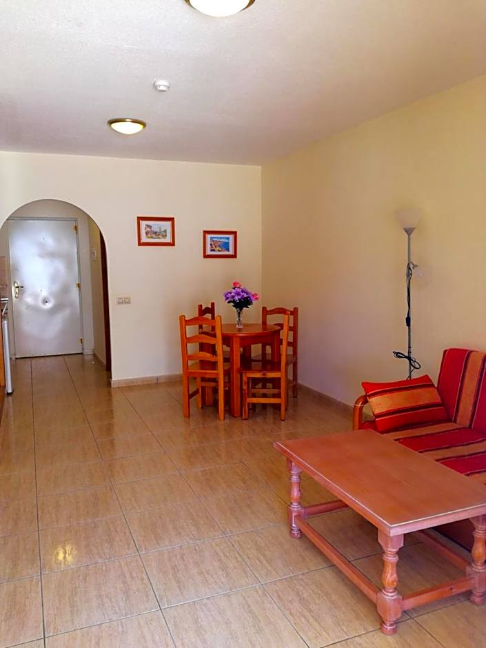 APARTAMENTOS PARQUE CAROLINA