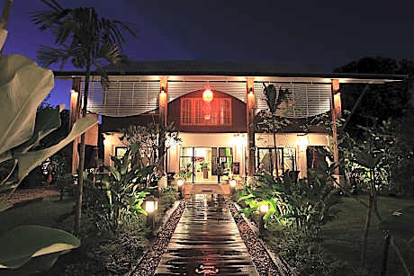 Risasinee Spa & Resort