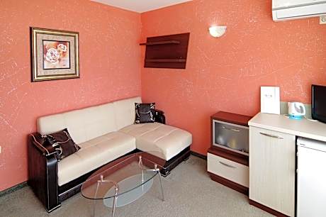 Classic Suite with Balcony