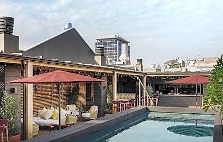 Gallery Hotel