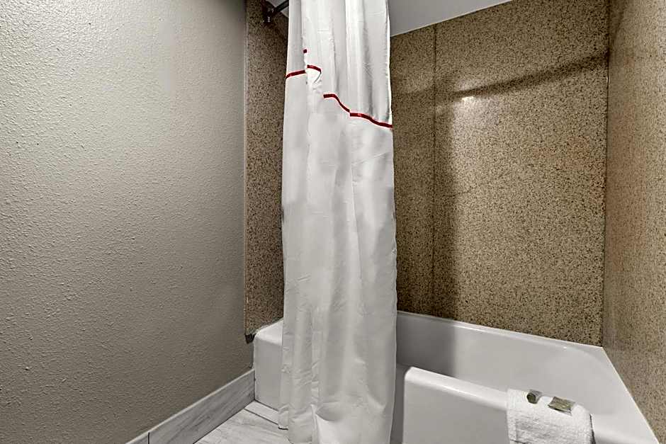 Red Roof Inn Memphis - Graceland/ Airport