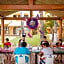 Costa de Oro Beach Hotel