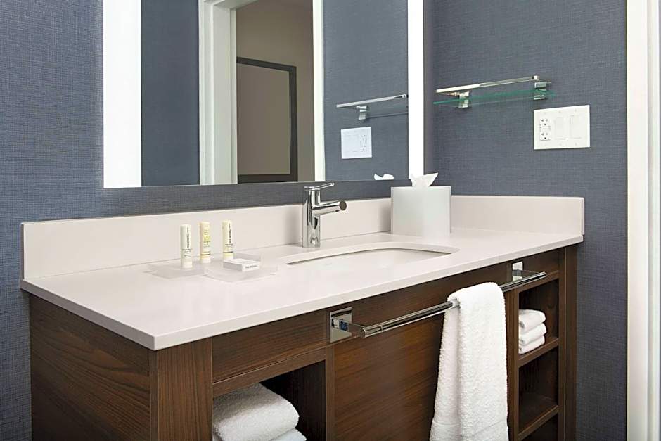 Residence Inn by Marriott Doral Mall Area