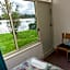 Moruya Waterfront Hotel Motel