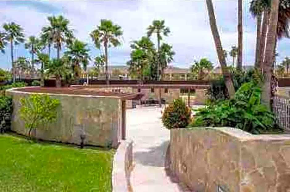 Bahia Mar Solare Tower 6th floor Oceanview Condo 3bd 3ba w Pools