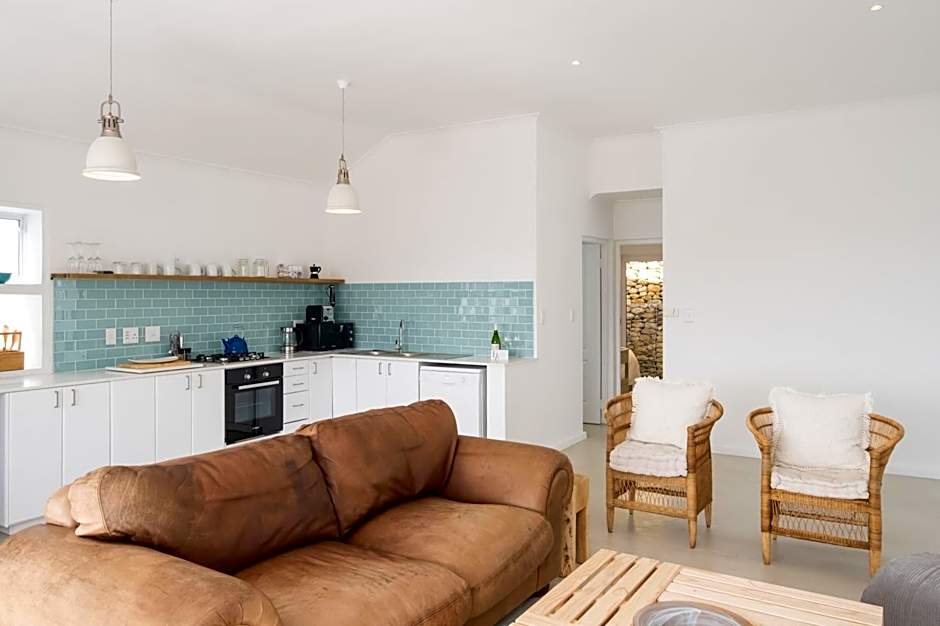 Lakeside Ocean Breeze