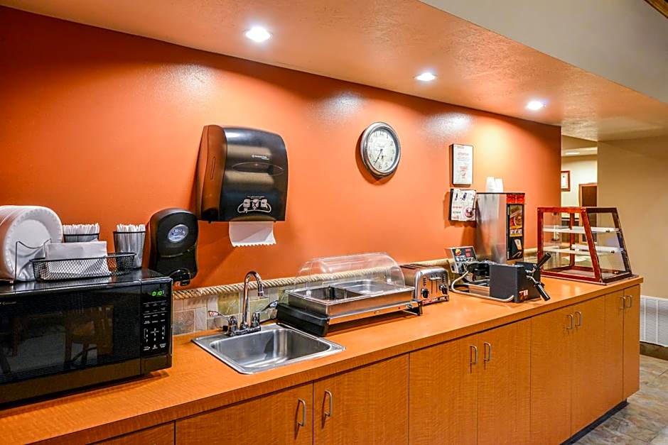 Baymont by Wyndham Sioux Falls North/I-29/Russell St