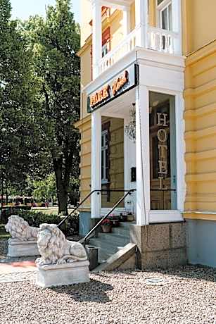 Park Hotel Linköping Fawlty Towers