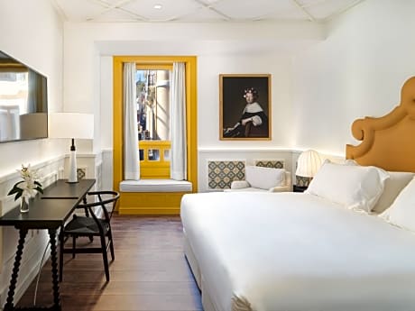 Double or Twin Room with City View