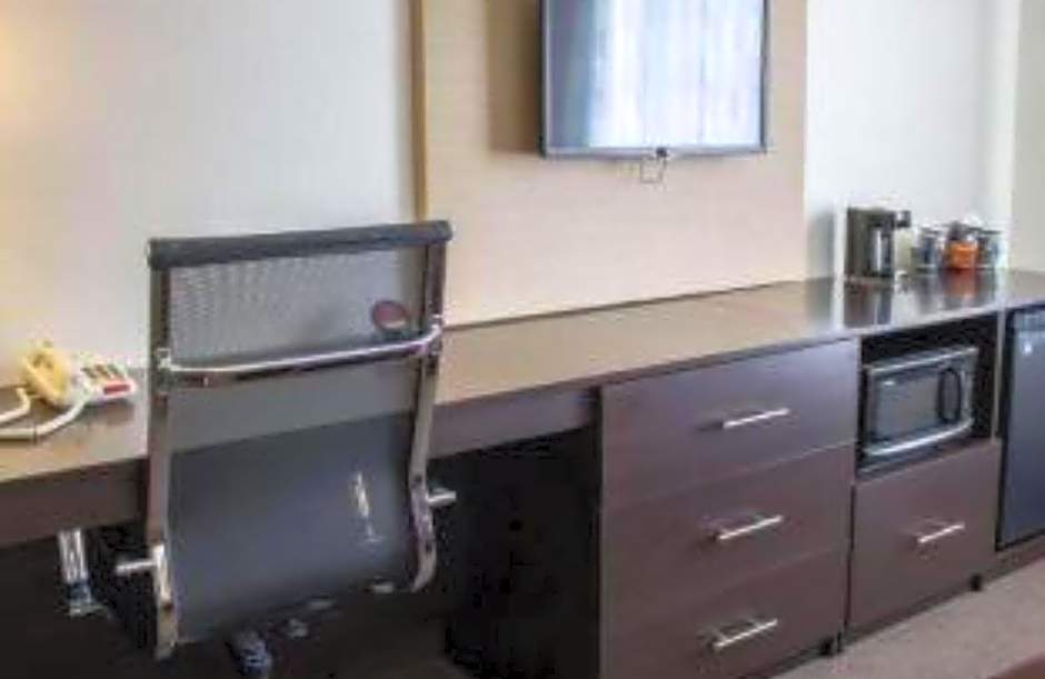 SureStay by Best Western Cambridge
