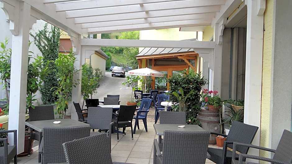 Logis Hôtel - Restaurant Aux Bruyères