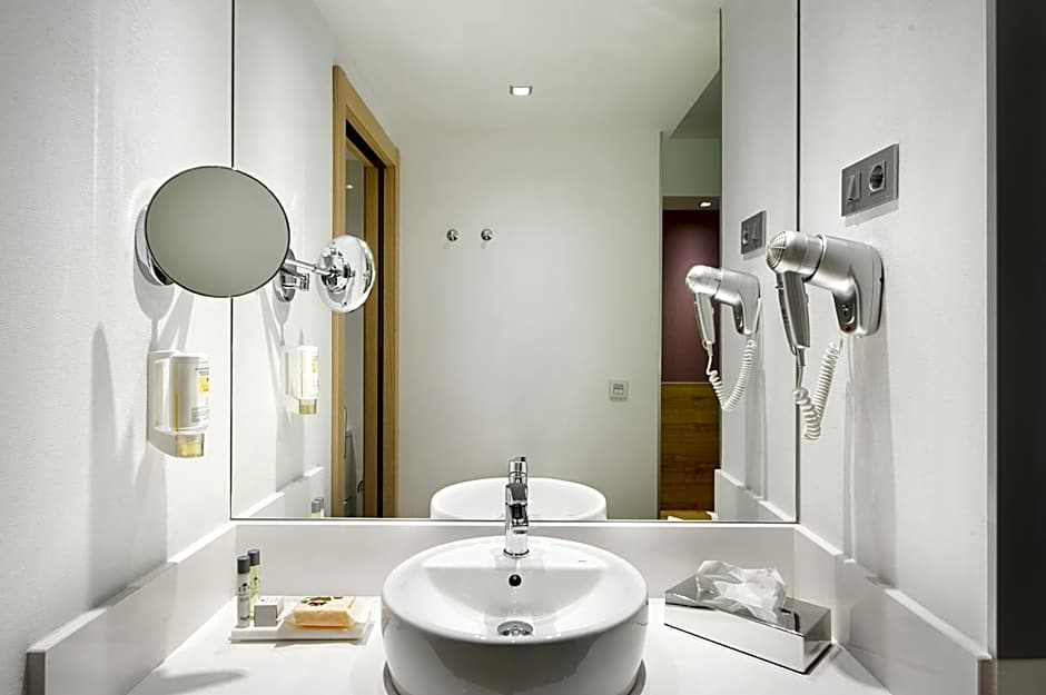 Sercotel Ciudad de Miranda