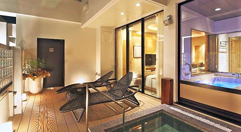 Hotel Coco Grand Takasaki