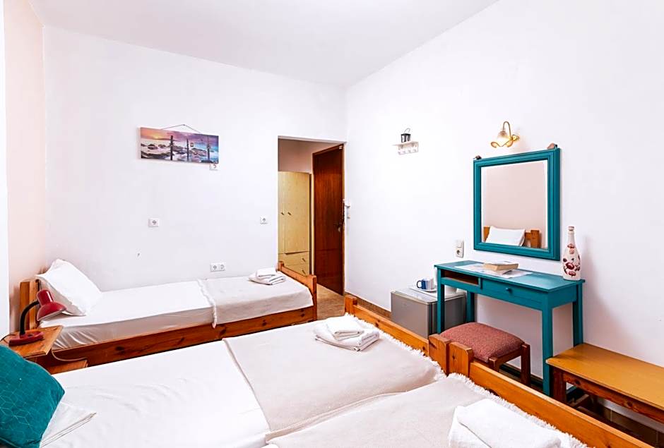 Eva Marina Hotel