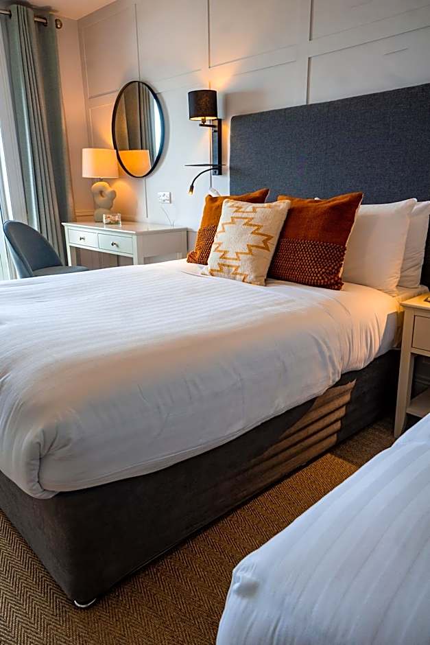 The Cliff House Hotel