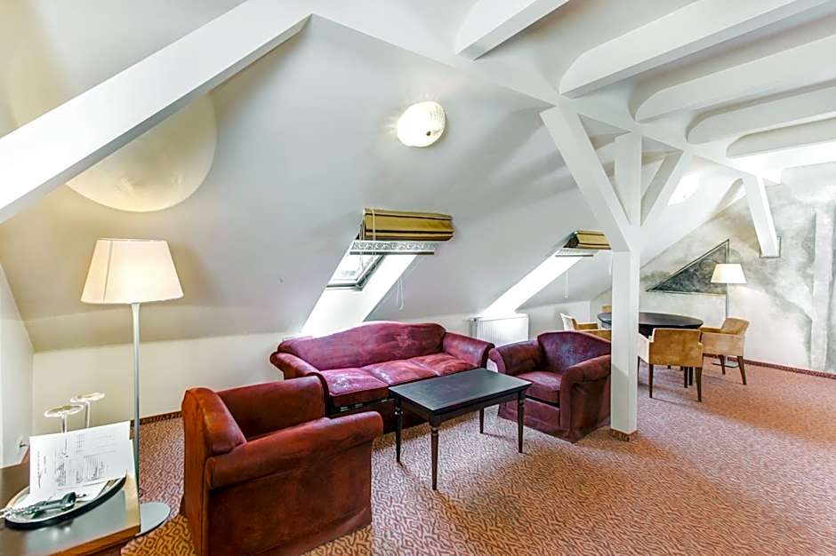 Mabre Residence Hotel