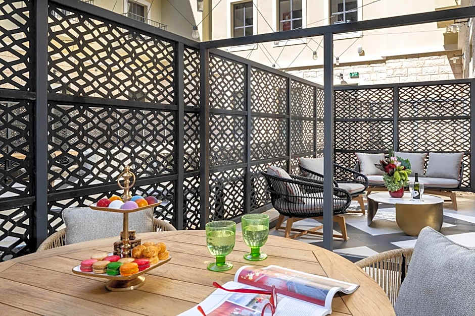 Hotel Botanica- Limited Edition By Fattal