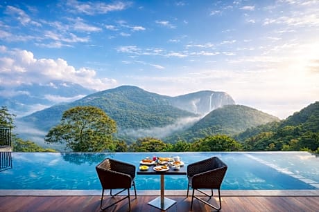 Shola Crown Resort – Munnar