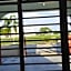 Top Garden Hotel