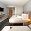 elaya hotel oberhausen, Trademark by Wyndham
