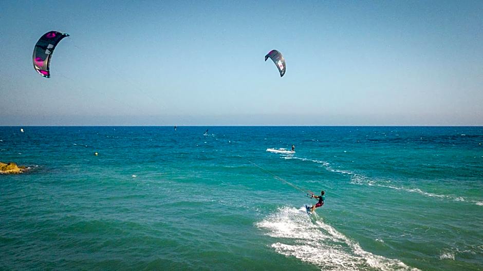 ROBINSON Cyprus