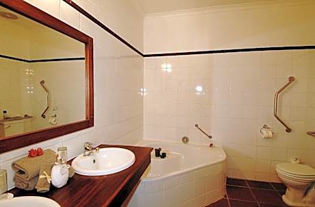 Twin Room - Disability Access