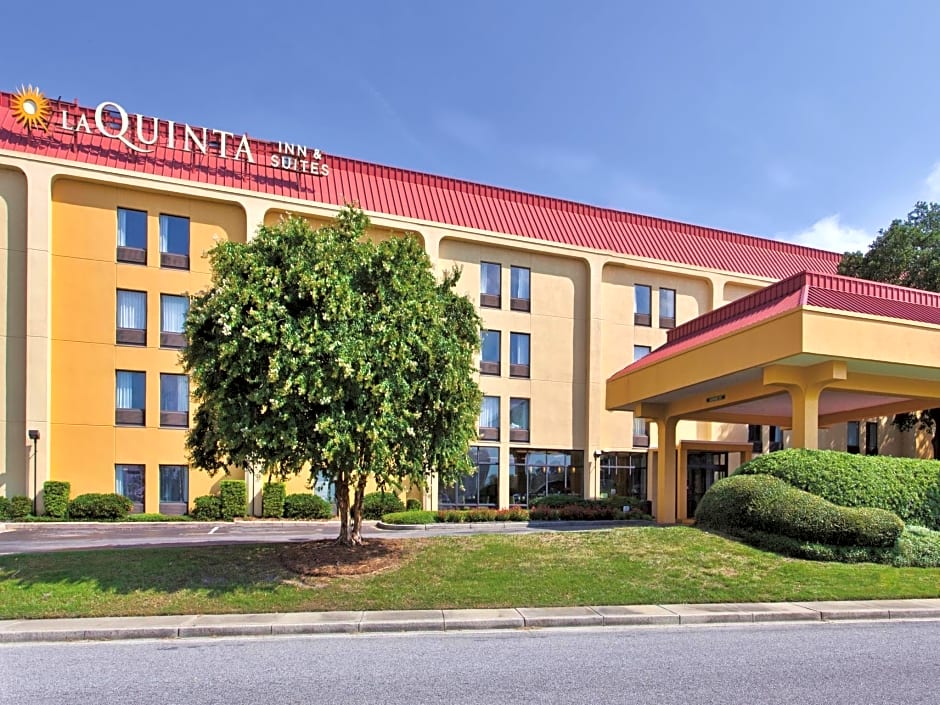 La Quinta Inn & Suites Charleston Riverview