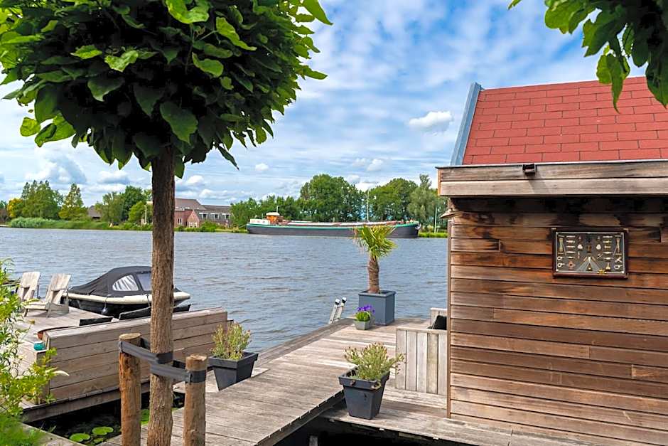 Aangenaam op de Rijn, woonboot, inclusief privé sauna