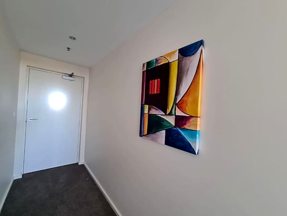 Grand 2BR between ANU and City - Hosted by Canstay