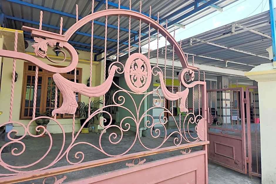 Griya Sakura Syariah near UMS