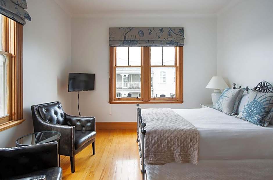 The Martinborough Hotel