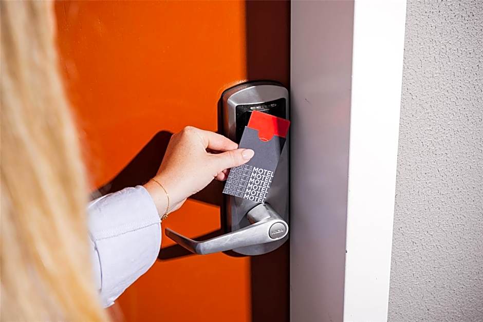 HotelMOTEL Adelaide
